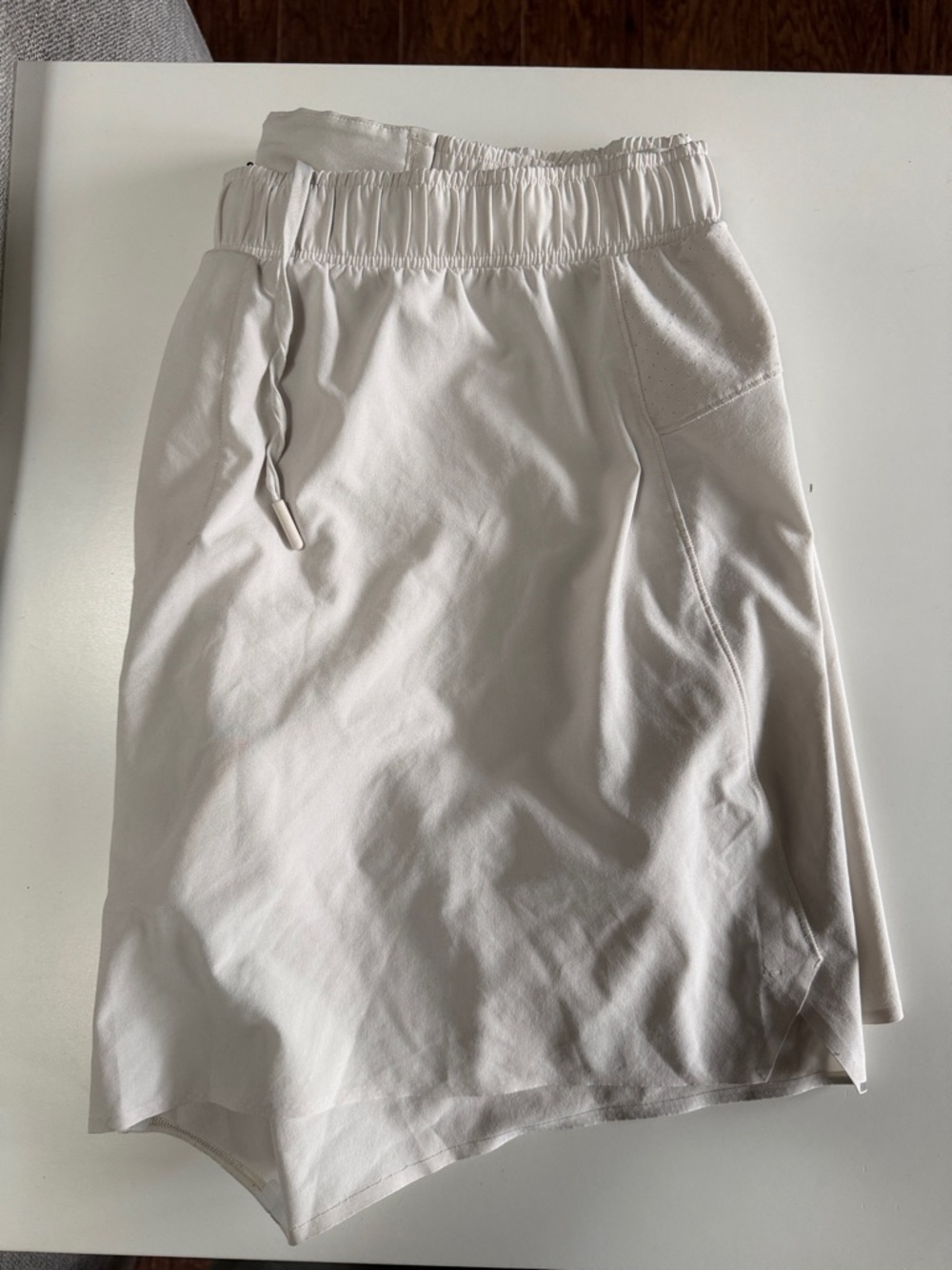 Lululemon shorts - lined in bone